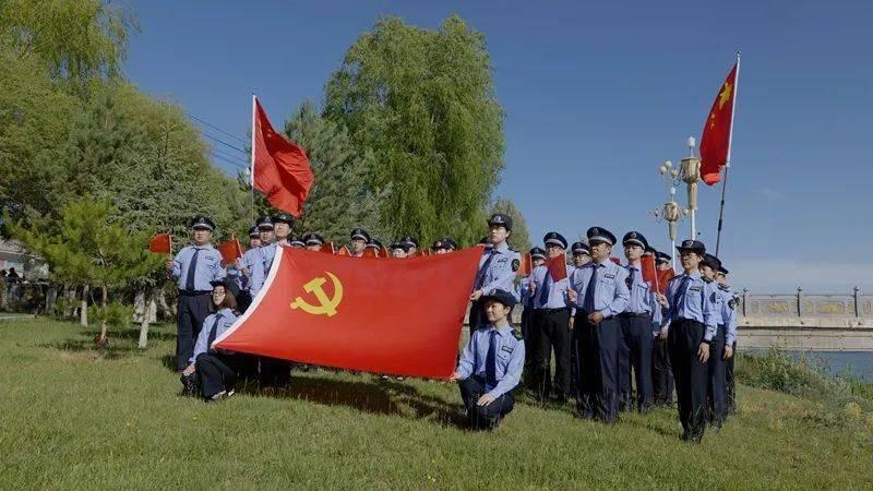 古墓丽影崛起